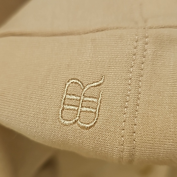 Women's Banana Republic Top 😍 - Picture 6 of 6